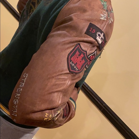 🤩 polo varsity 😌 - Picture 4 of 7